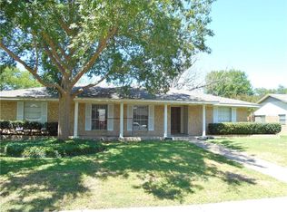 2305 Monticello Dr, Mesquite, TX 75149