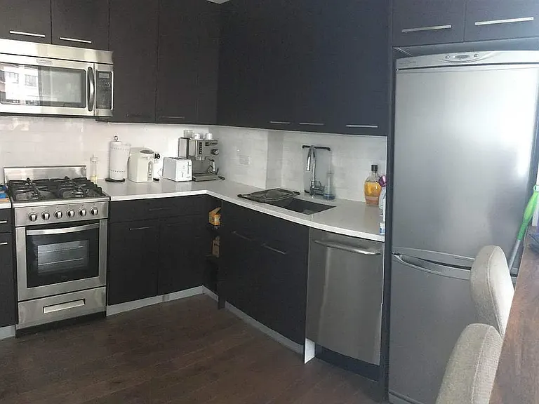 321 W 110th St #9C — Photo 3