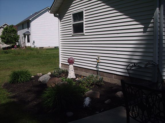 2nd image of 39943 Hope Ct