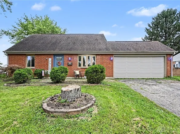 680 Georgia Dr, Xenia, OH 45385