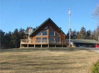 1919 Putter Ln, Woodbine, IA 51579