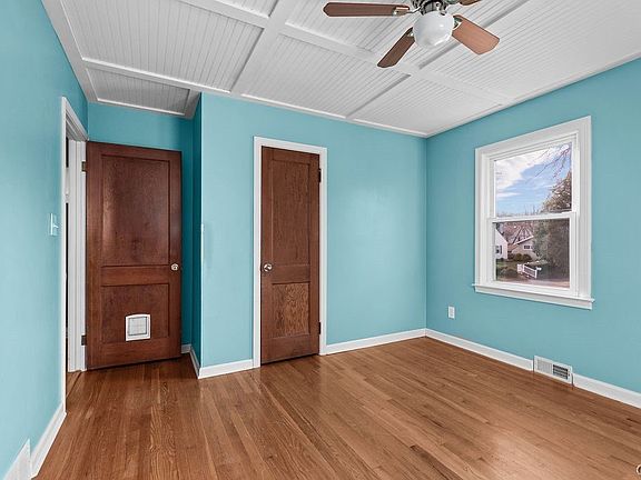 2nd image of 312 Yorkshire Blvd