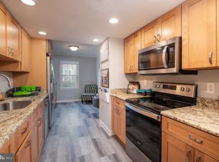 3040 Seminole Rd, Woodbridge, VA 22192