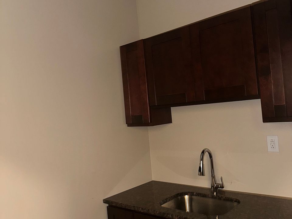 1st image of 2260 N Park Ave