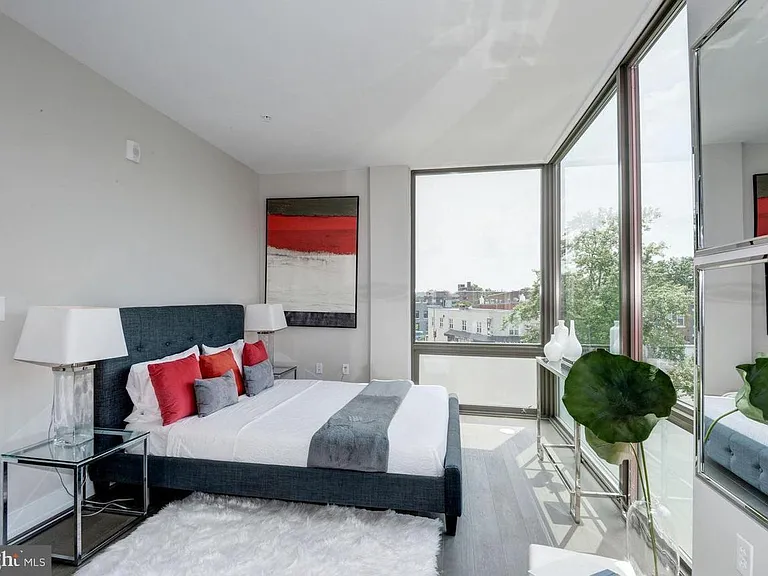 1500 Pennsylvania Ave SE #308 — Photo 7
