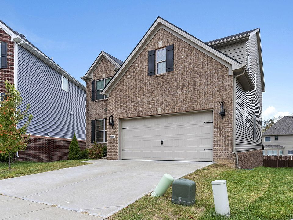 2209 Strasburg Park, Lexington, KY 40514 | Zillow