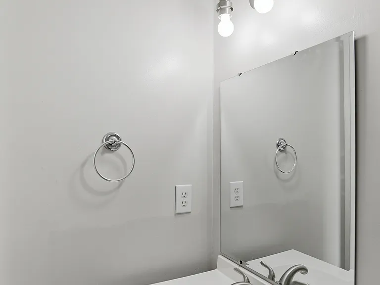 4060 Cedars Pkwy #C — Photo 4