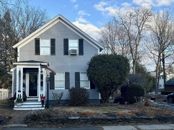 57 Lilly St, Northampton, MA 01062