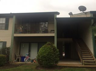 11 Taylor Dr #305, Franklin Park, NJ 08823