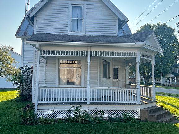 4th image of 321 Grant St