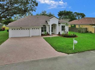 6081 Superior Blvd, Davie, FL 33331