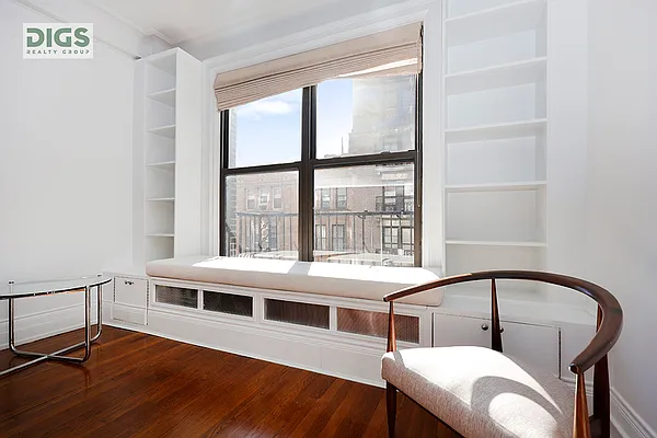 Sold by Digs Realty Group | media 13