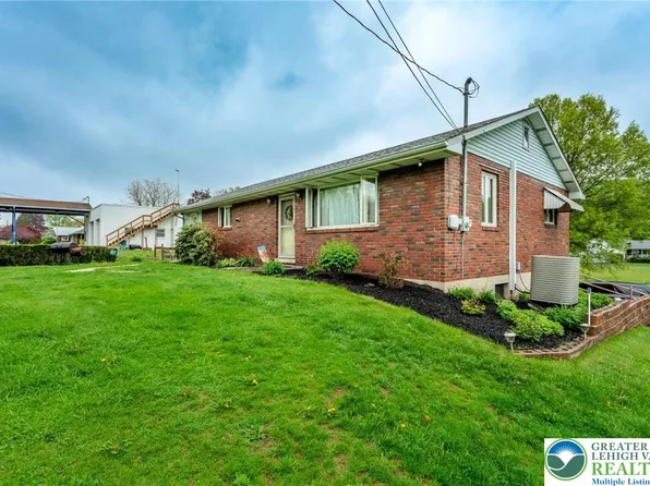 1804 Long Run Rd N, Schuylkill Haven, PA 17972