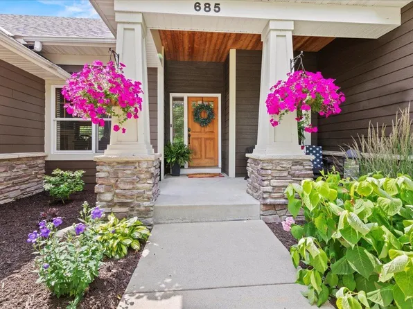 685 Savanna Trl, Delano, MN 55328