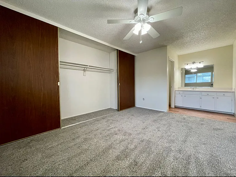 Sweetbriar Apartments — Photo 20