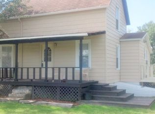 408 Iowa St, Wakonda, SD 57073
