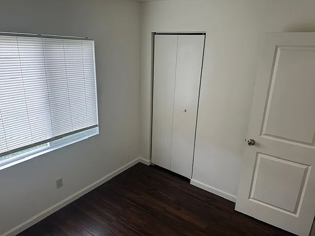 640 S 6th St — Photo 7