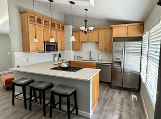 5607 W 78th Ter, Prairie Village, KS 66208 | Zillow