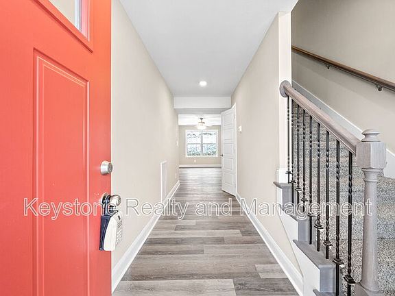 2nd image of 1237 Cardinal Creek Dr
