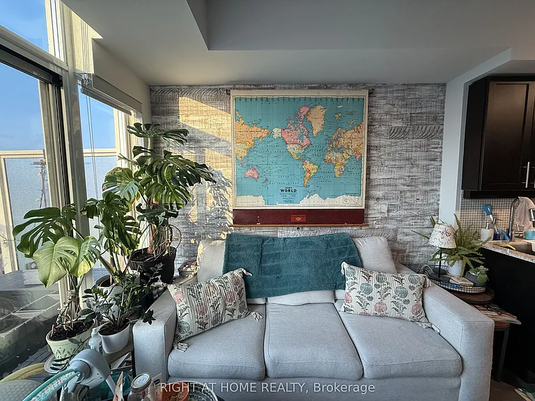125 Western Battery Rd #Penthouse 3016 — Photo 10