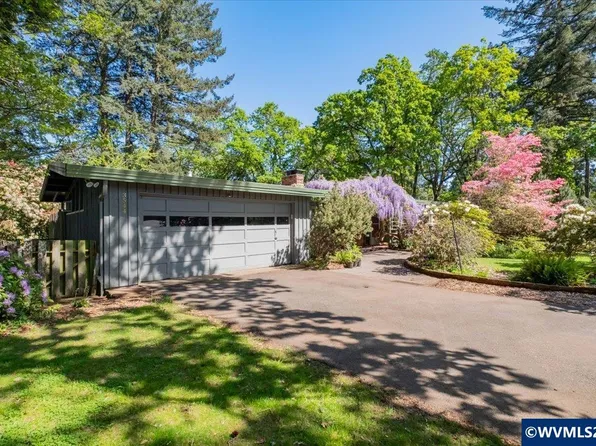 3544 Pioneer Dr SE, Salem, OR 97302