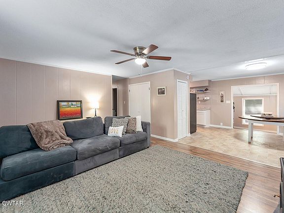 2nd image of 101 Wilde Rd