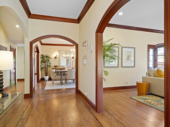 4th image of 414 Hurlingham Ave