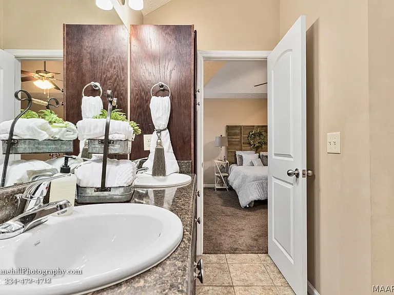 1641 Buena Vista Blvd — Photo 24