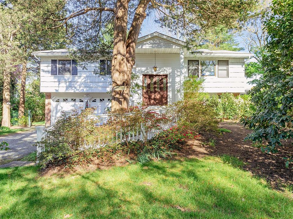 7 Gaymor Road, Hauppauge, NY 11788 Zillow