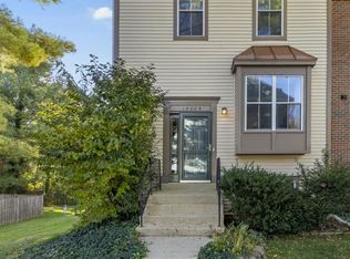 18009 Sunset River Ct, Olney, MD 20832