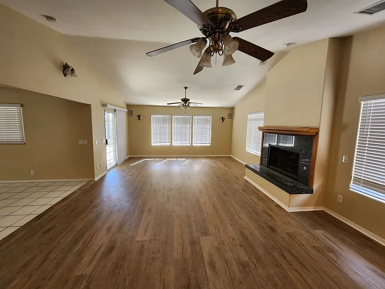 10327 Paseo Park Dr — Photo 6
