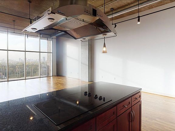 3rd image of 5011 Montrose Blvd #1801