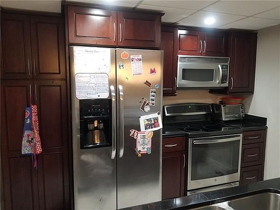 5th image of 3041 NE 183rd Ln #41
