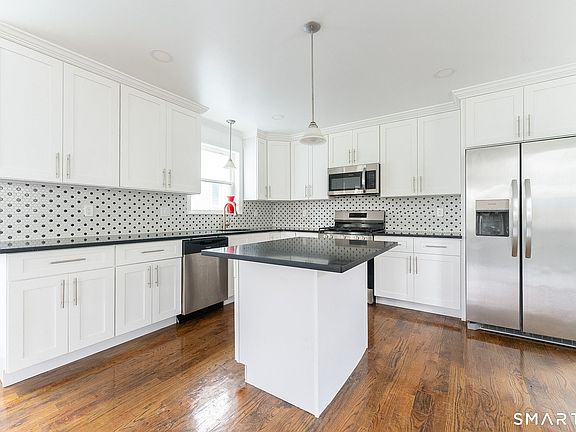 5th image of 99-101 Johnson Street