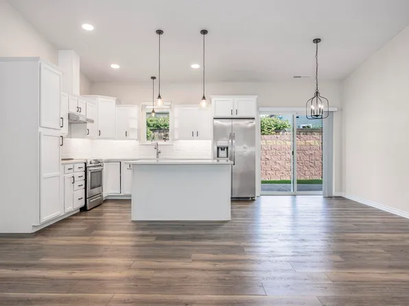 9605 Vincenzo Dr, Pasco, WA 99301