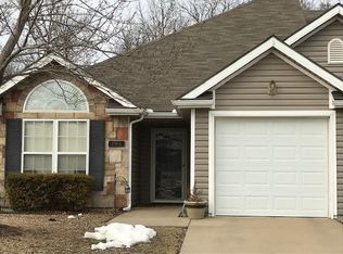 1912 S Powahatan Ct, Independence, MO 64057