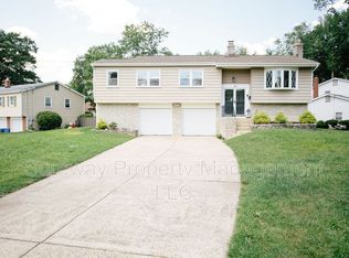 455 Chapel Ave E, Cherry Hill, NJ 08034