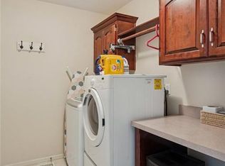 9619 NE 100th St, Kansas City, MO 64157