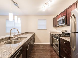 1493 N Larrabee St #B, Chicago, IL 60610