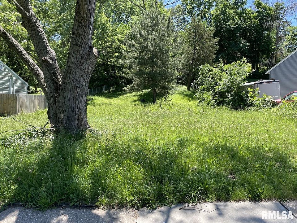 1st image of 1809 Kirkwood Blvd