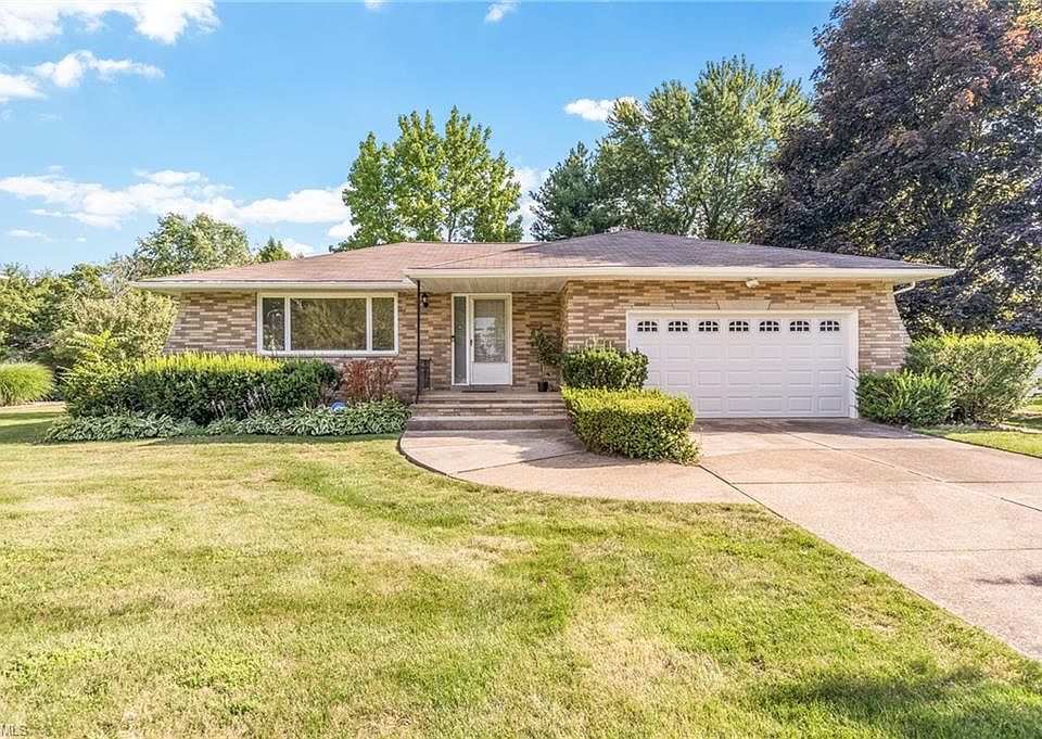 1st image of 5567 Elm Hill Dr