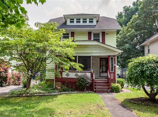 108 Pershing Dr, Rochester, NY 14609