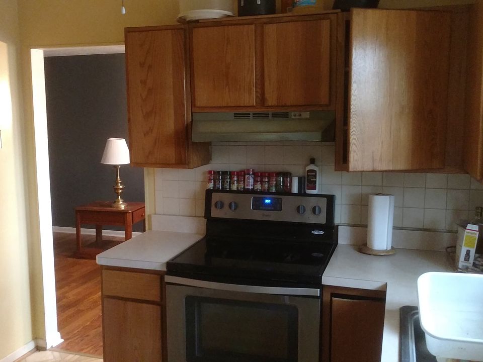 Kitchen 1