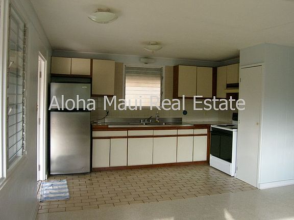 3rd image of 968 Kapuhau Pl #A
