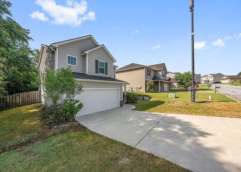 1st image of 53 Willow Trace Dr