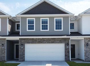 1036 Maywood Ln, Waukee, IA 50263