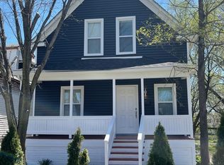946 E Philadelphia St, Detroit, MI 48211