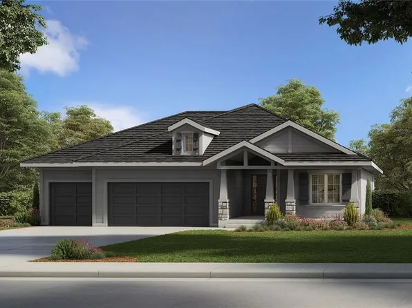 201 S Singletree St, Olathe, KS 66061