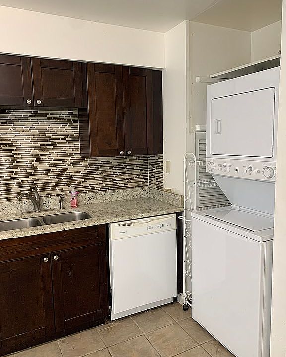 1st image of 4231 La Sorrento Ct
