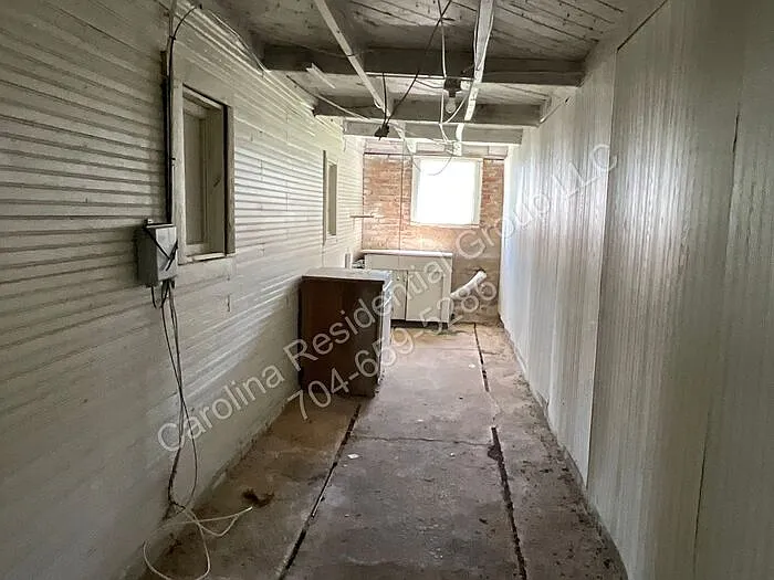 403 Green St #B — Photo 11